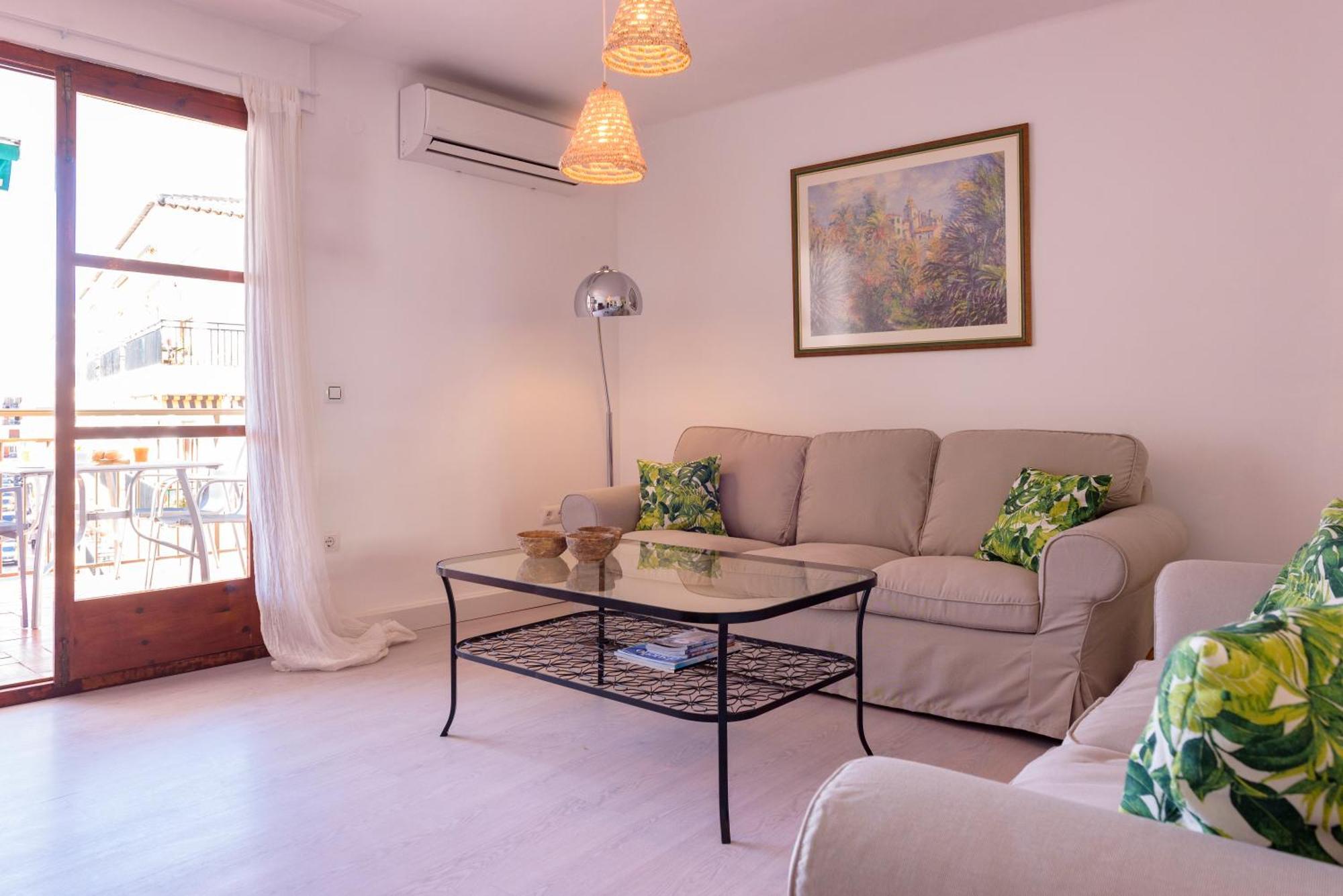 Port Perfection: Your Dream Apartment By The Beach Xabia Bagian luar foto